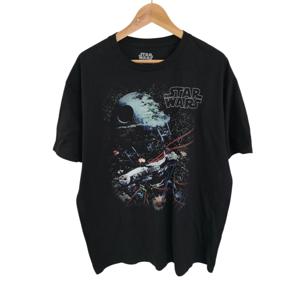 Star Wars Graphic  Space Battle Portal Short Sleeves Tshirt Black Size XL